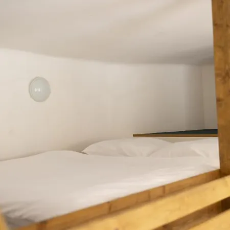 Fully Equipped 1 Bedroom Near The Center Brno